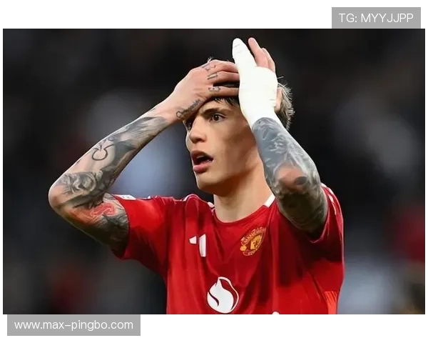 曼联进攻哑火，表面缺空间实则全队连接崩盘，进攻体系稳定性面临考验