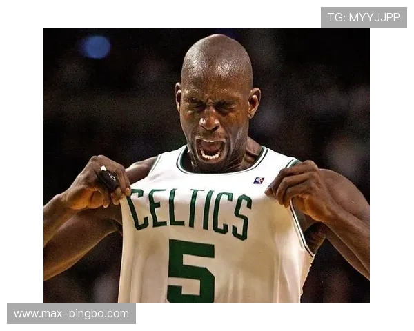 弗拉德·迪瓦茨掩护造就错位，助攻效率远超同时代内线