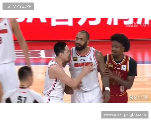 篮球场上出现双方同时犯规，裁判会如何判罚和处理？